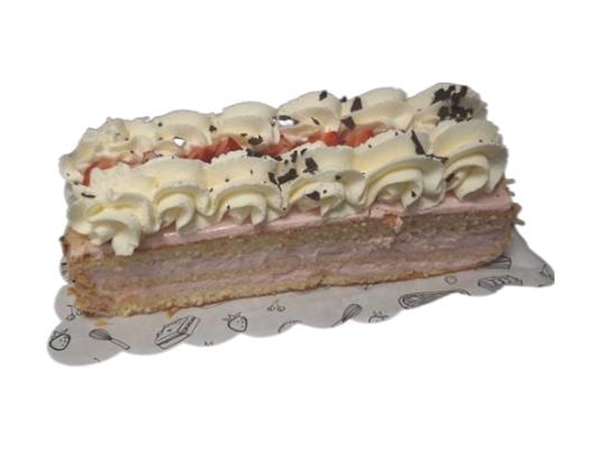 Aardbeien Bavaroise Schnitte